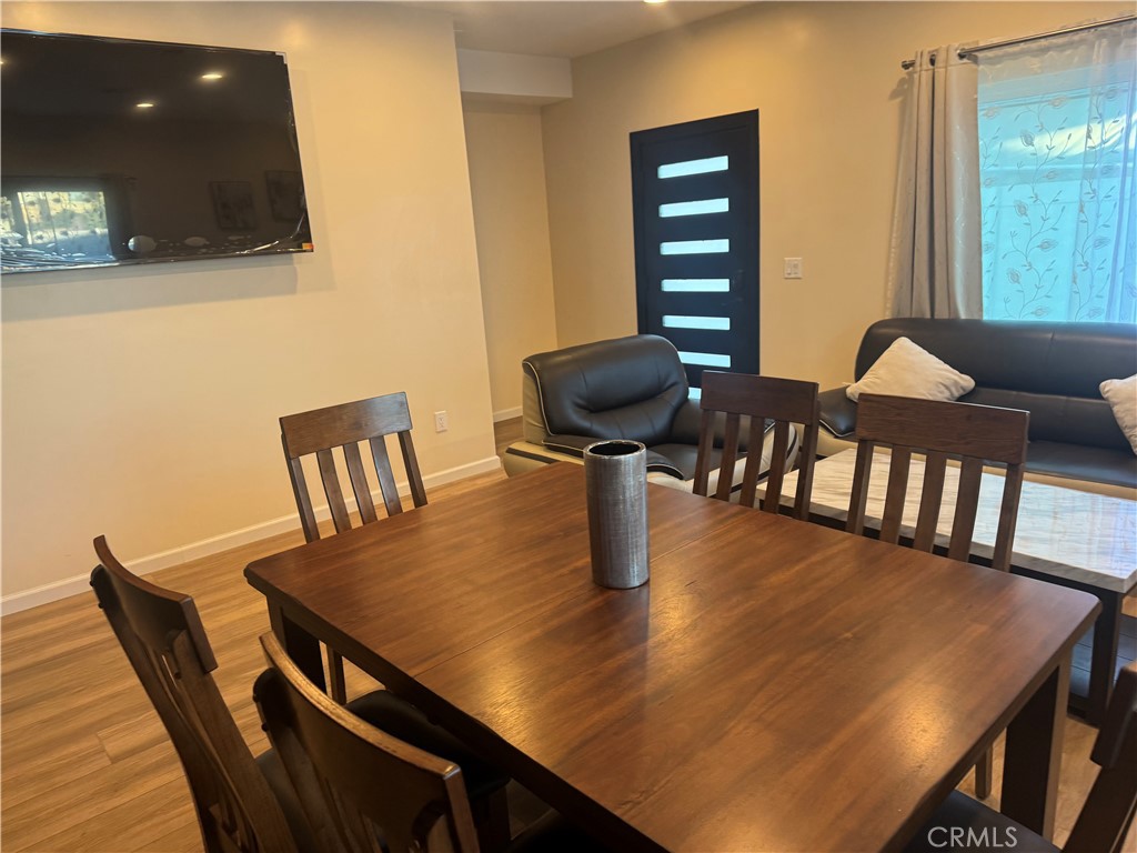 14134 Califa St Property Photo 4