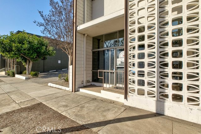 1461 E Chevy Chase Drive Property Photo 29