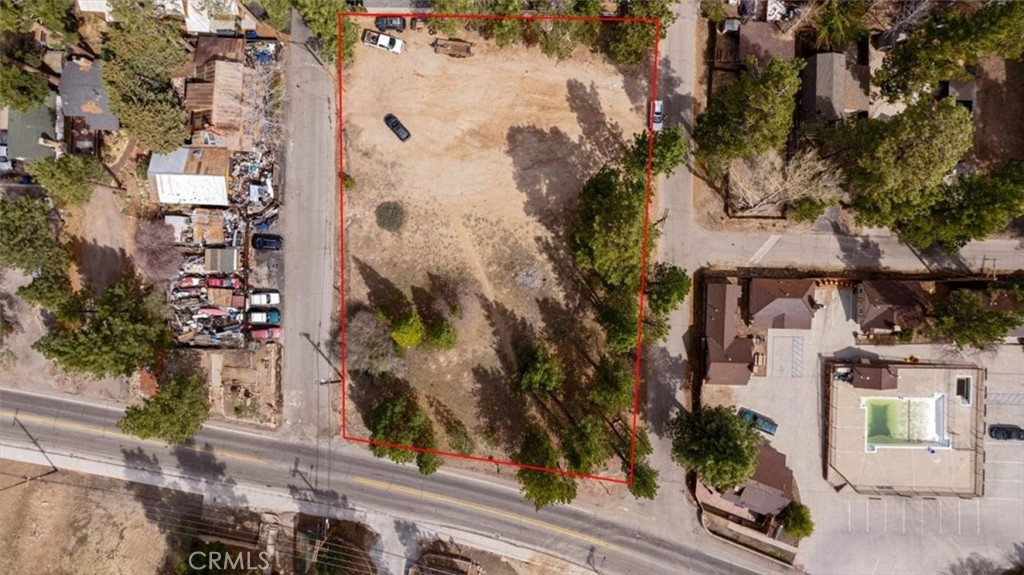 40111 Big Bear Boulevard Property Photo 5