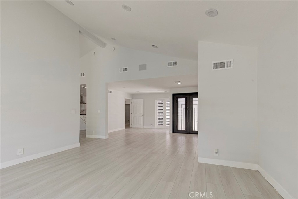 9450 Tampa Property Photo 17