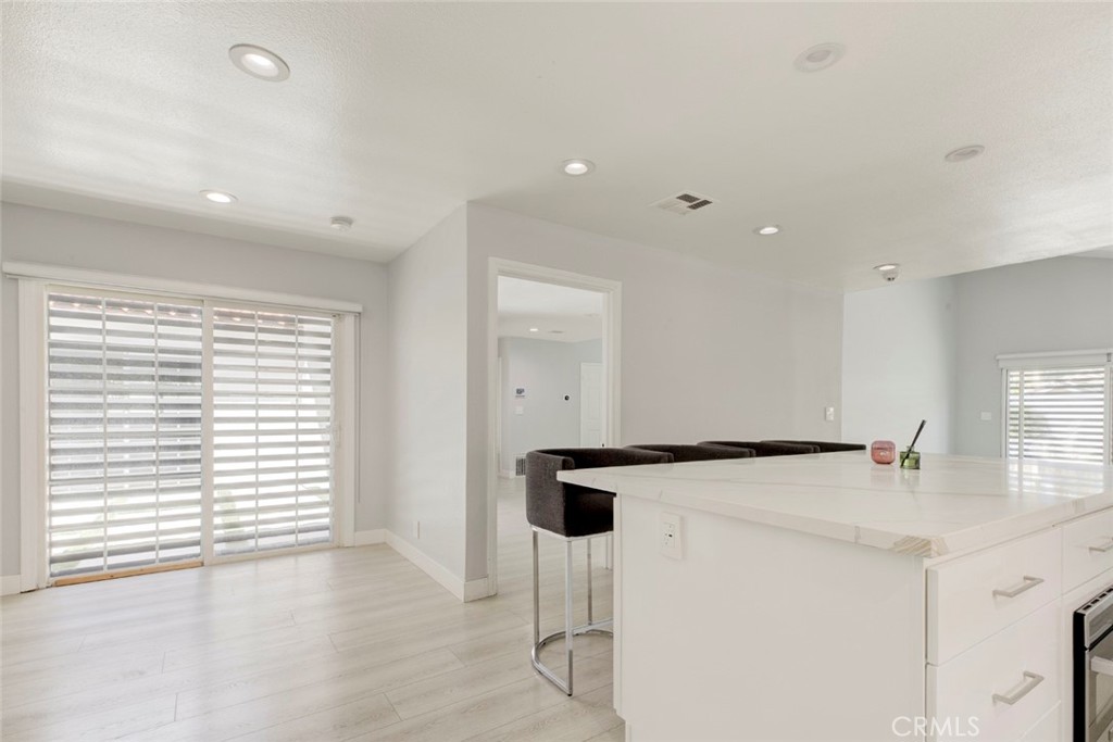 9450 Tampa Property Photo 30