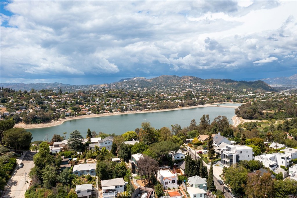 2311 Cove Property Photo 44