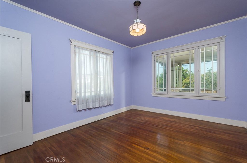 1030 Tyler St Property Photo 15