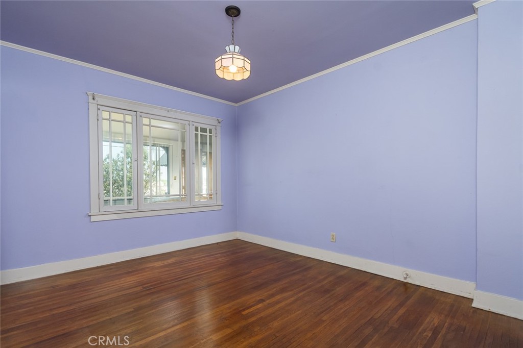 1030 Tyler St Property Photo 16
