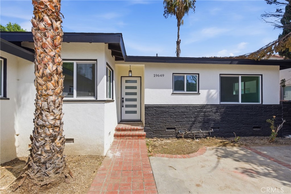 19649 Friar Property Photo 2