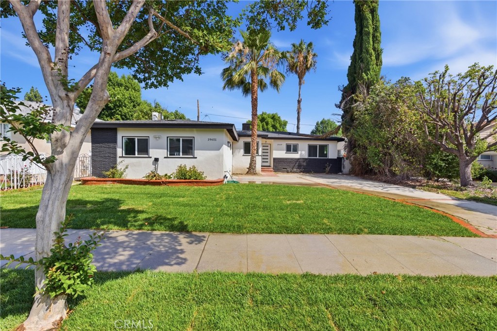 19649 Friar Property Photo 4