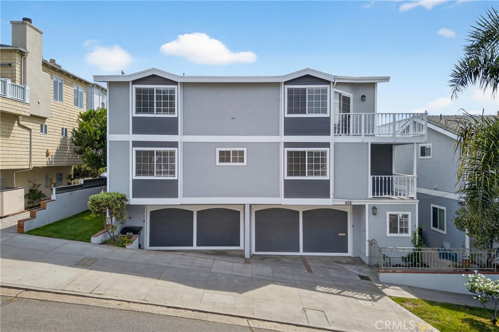 456 Ocean View Property Photo 1