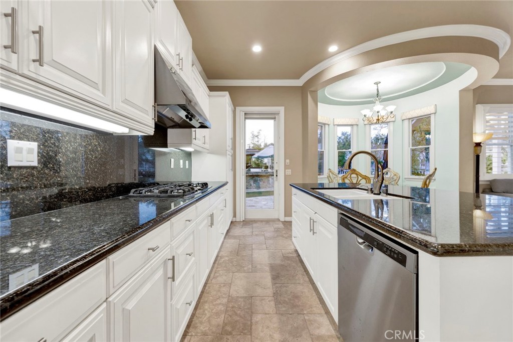 23811 Bayview Court Property Photo 14