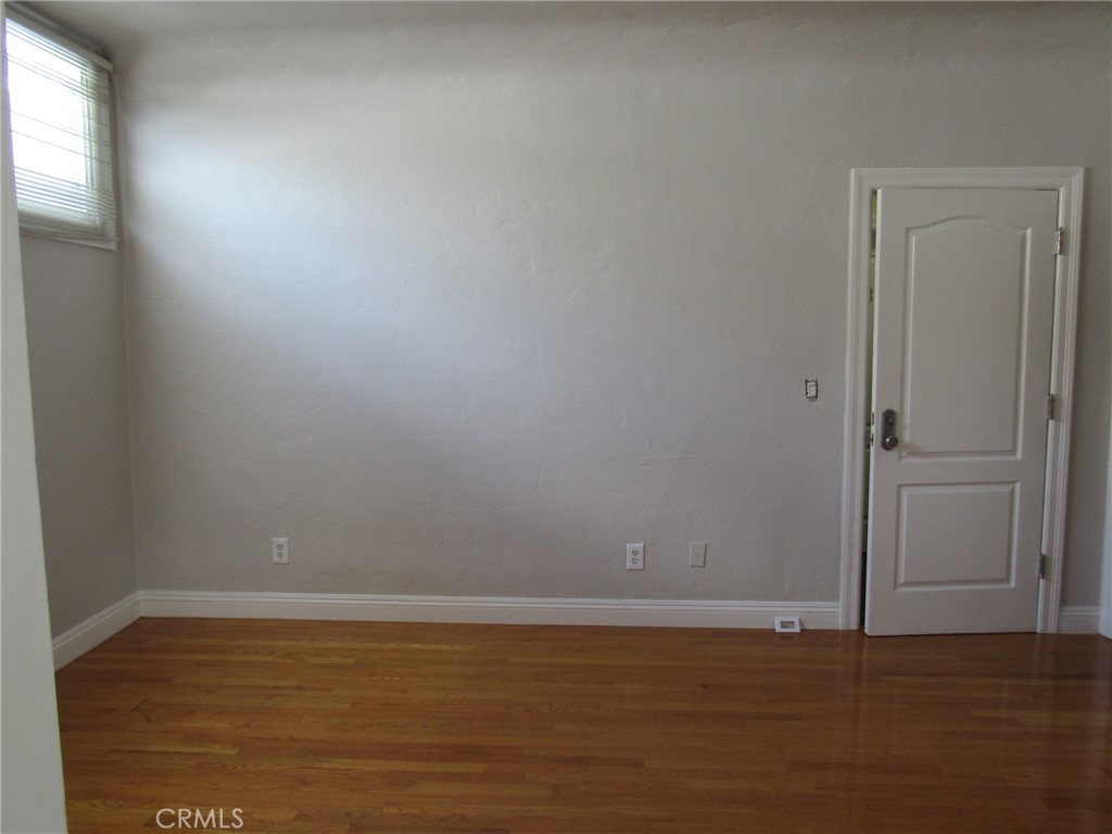 2267 Honolulu Avenue 4 Property Photo 6