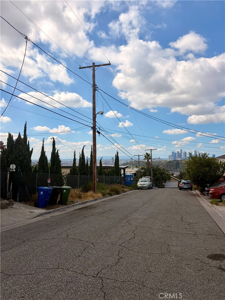 621 Etta Street Property Photo 4