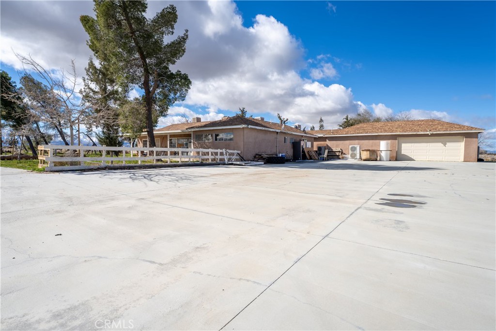 39441 140th E Property Photo 4