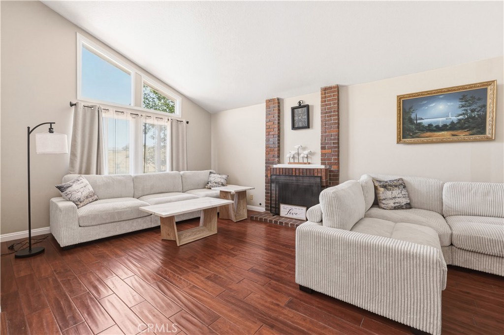 11841 Laughton Way Property Photo 10