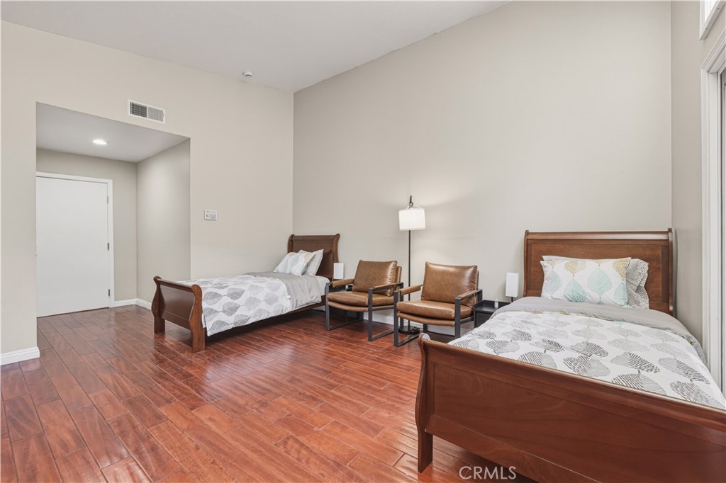 11841 Laughton Way Property Photo 27