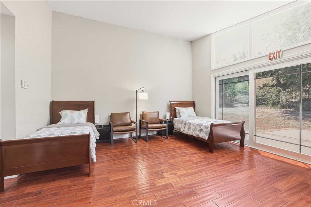 11841 Laughton Way Property Photo 28