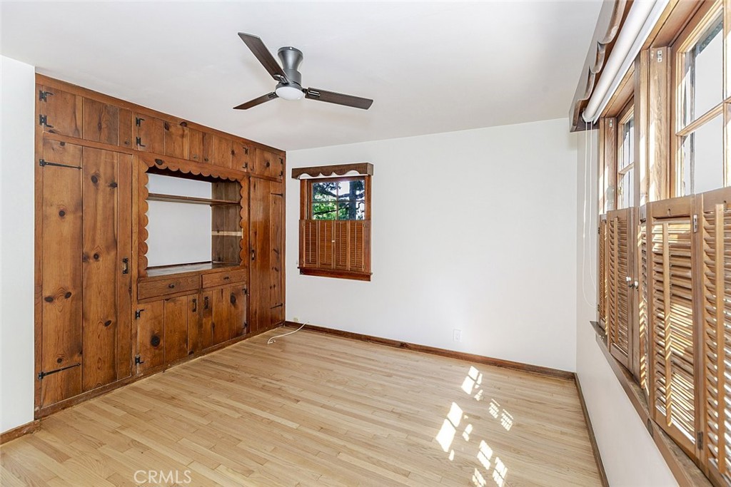 3852 Eureka Drive Property Photo 17