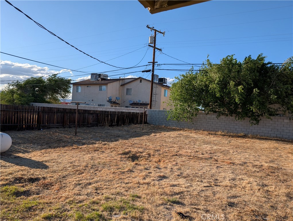 8711 Aspen Property Photo 32