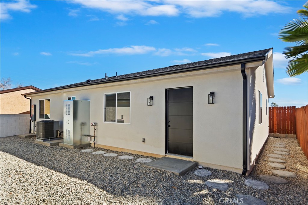37918 Palm Vista Property Photo 3