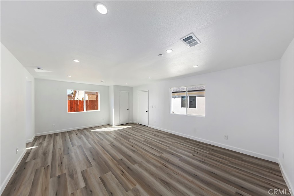 37918 Palm Vista Property Photo 4