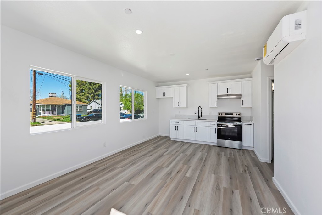 37918 Palm Vista Property Photo 19