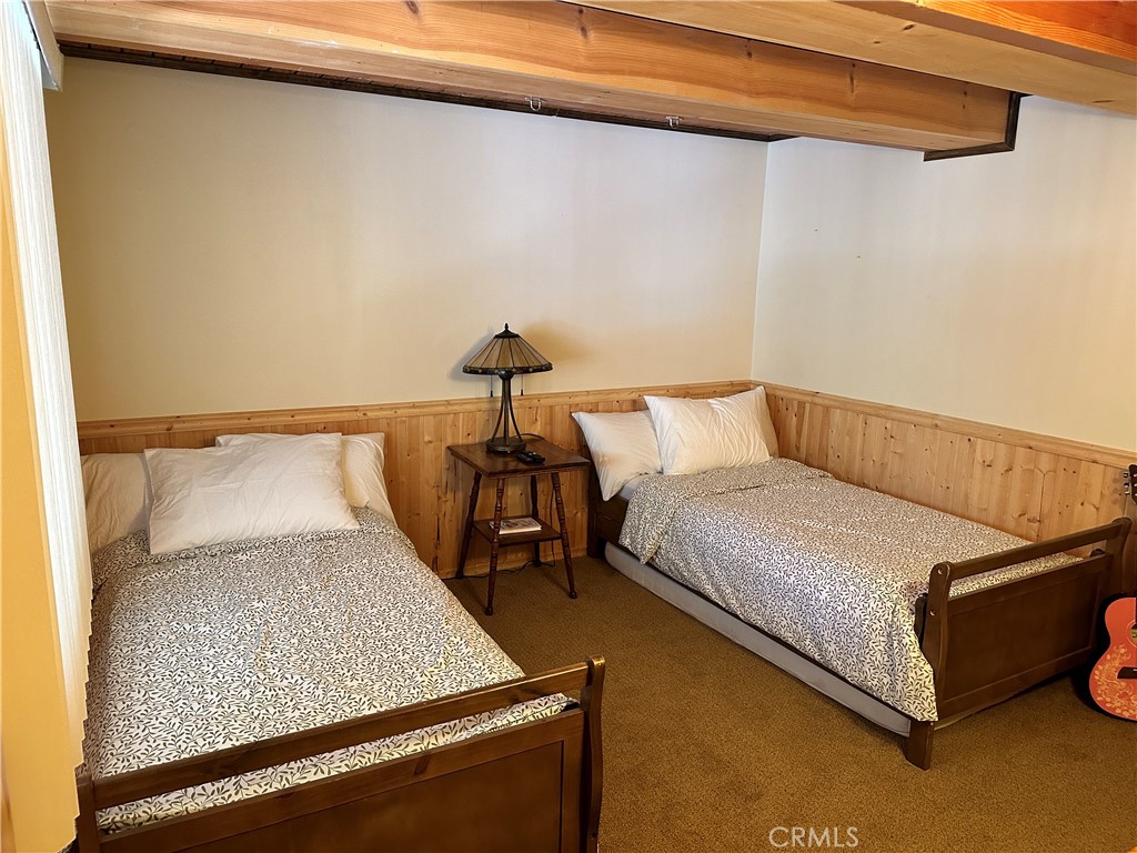 558 Beechnut Property Photo 6