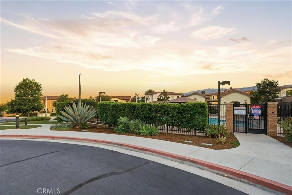 2886 Villa Catalonia Court Property Photo 4
