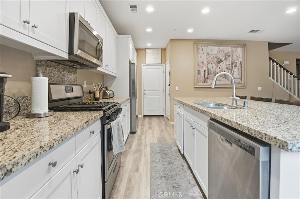 2886 Villa Catalonia Court Property Photo 13