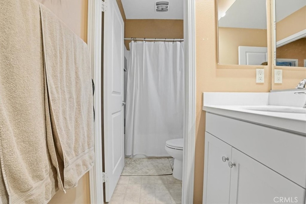 2886 Villa Catalonia Court Property Photo 28