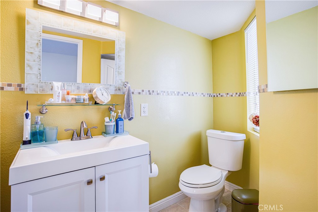219 N Adams 8 Property Photo 21