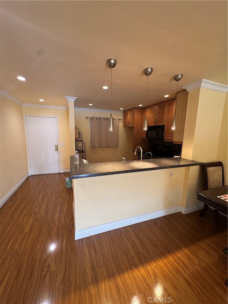 2940 N Verdugo Unit 206 Property Photo 11