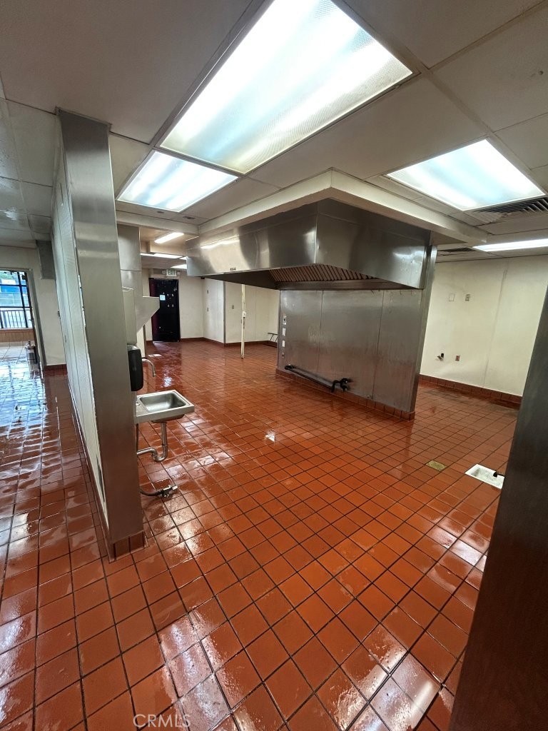 11550 Whittier Property Photo 36