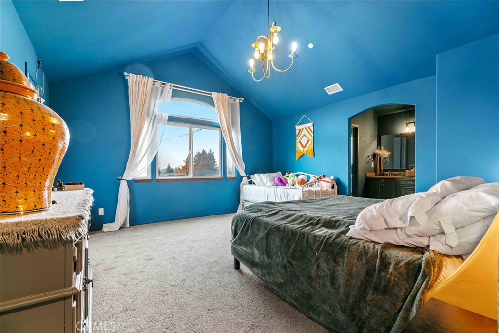 1253 Golden Rule Property Photo 29