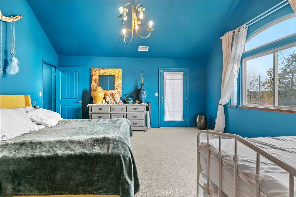 1253 Golden Rule Property Photo 32