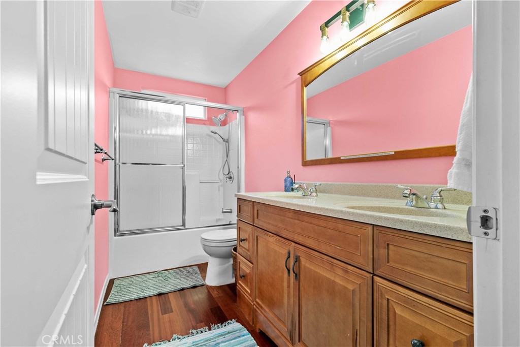 1253 Golden Rule Property Photo 43