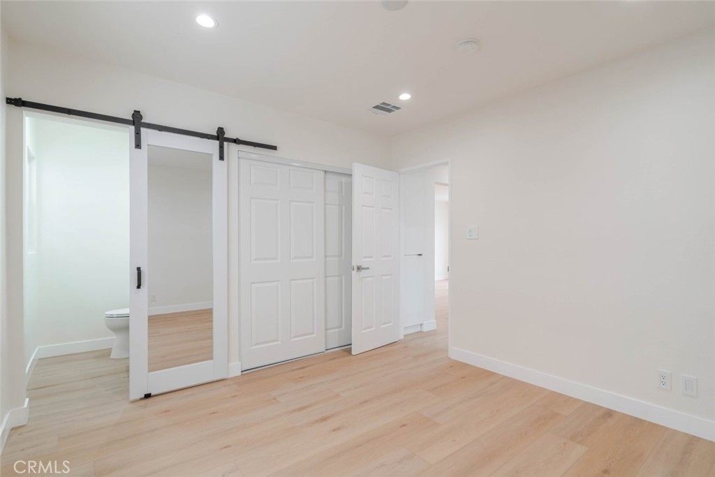 323 N Louise Street F Property Photo 11