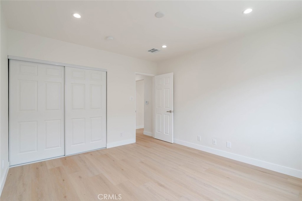 323 N Louise Street F Property Photo 13