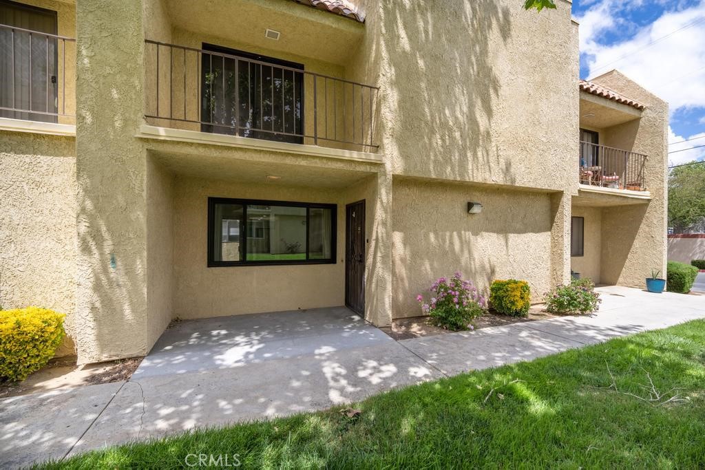 44200 Kingtree 16 Property Photo 2