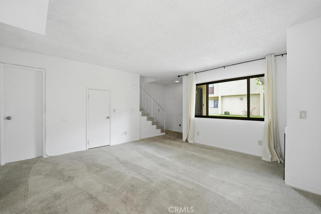 44200 Kingtree 16 Property Photo 8