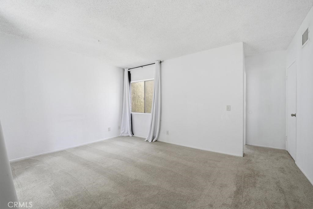 44200 Kingtree 16 Property Photo 18