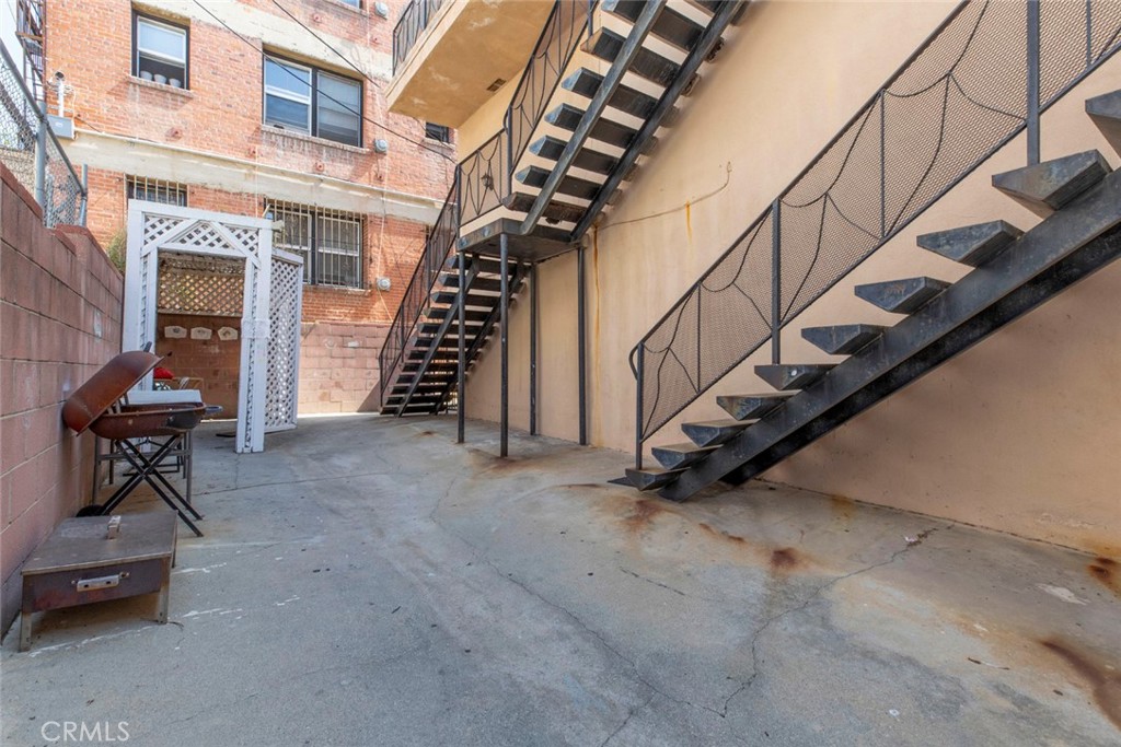 1835 N Alexandria Boulevard 7 Property Photo 19
