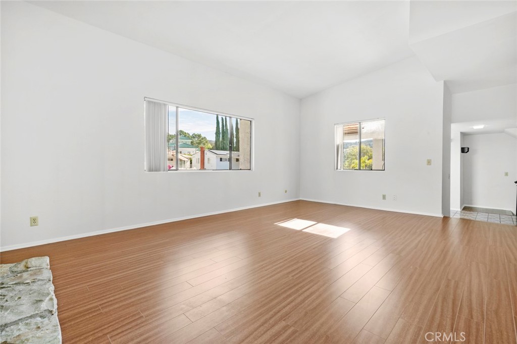 1321 Greenbriar Road Property Photo 5