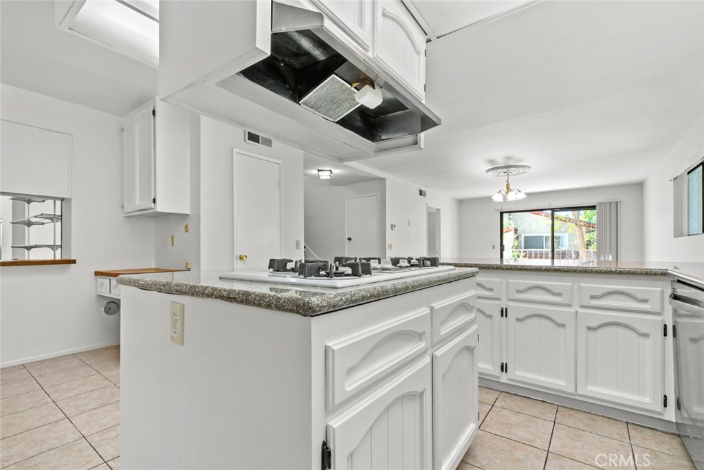 1321 Greenbriar Road Property Photo 16
