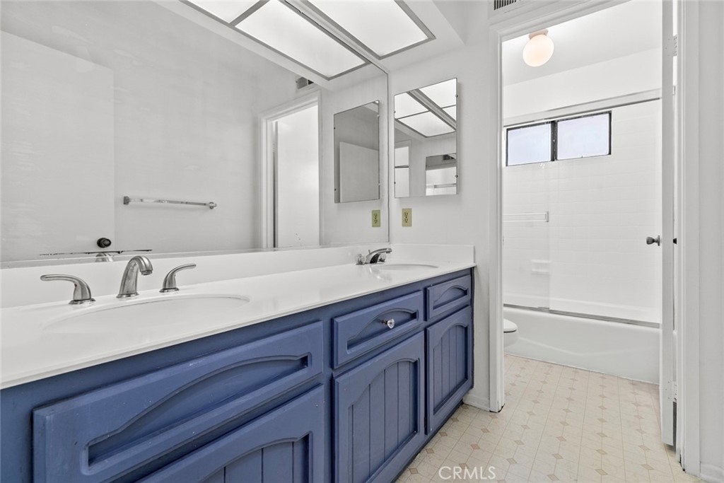 1321 Greenbriar Road Property Photo 44