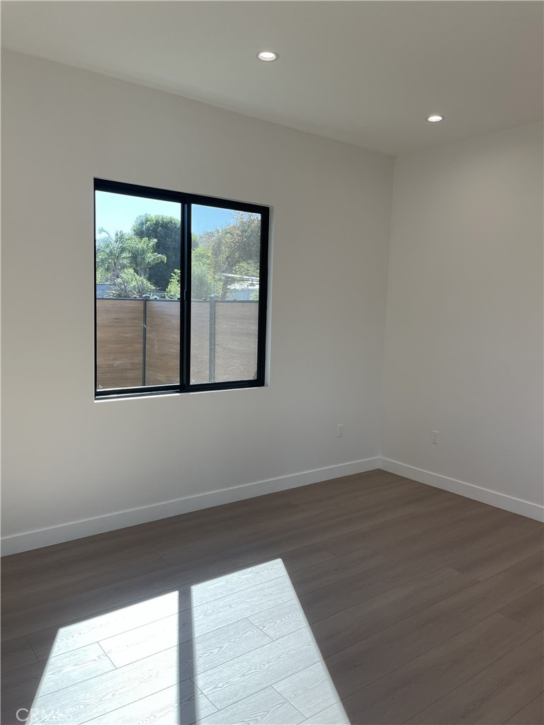 9626 Stonehurst Avenue Property Photo 18