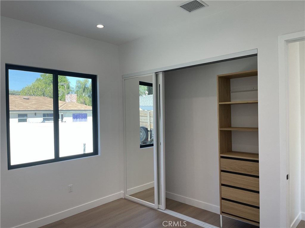 9626 Stonehurst Avenue Property Photo 24