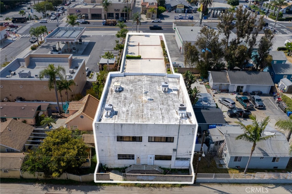 2315 Pacific Coast Property Photo 7