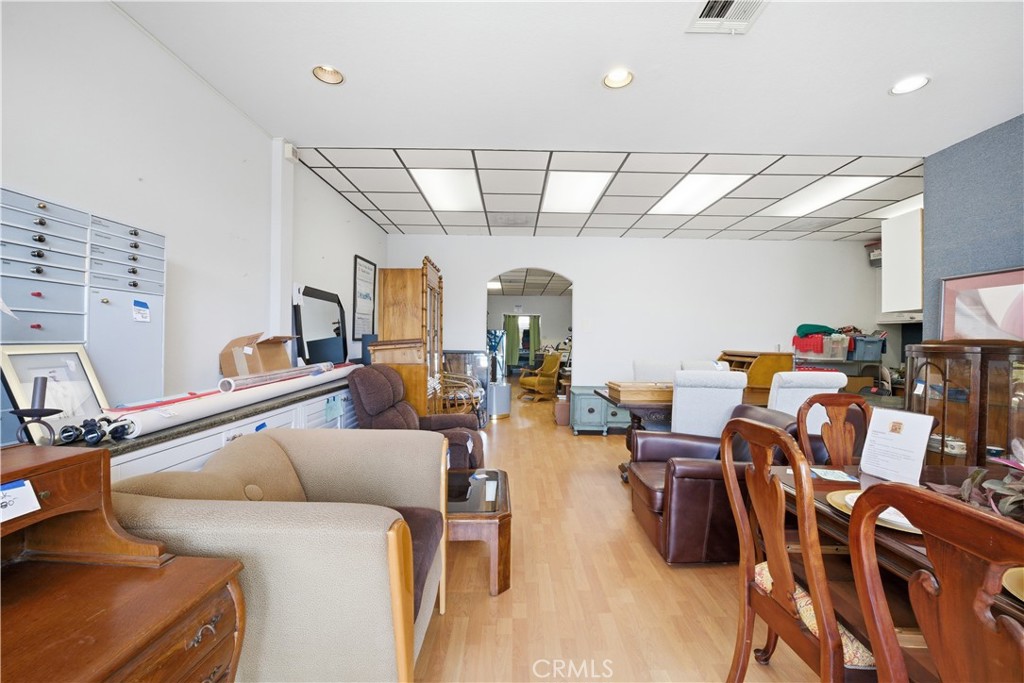 2315 Pacific Coast Property Photo 19
