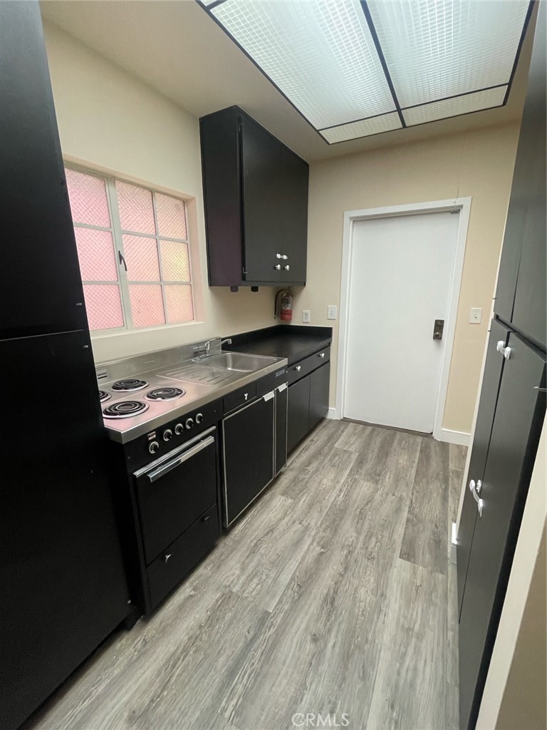 208 S Louise Street Property Photo 44