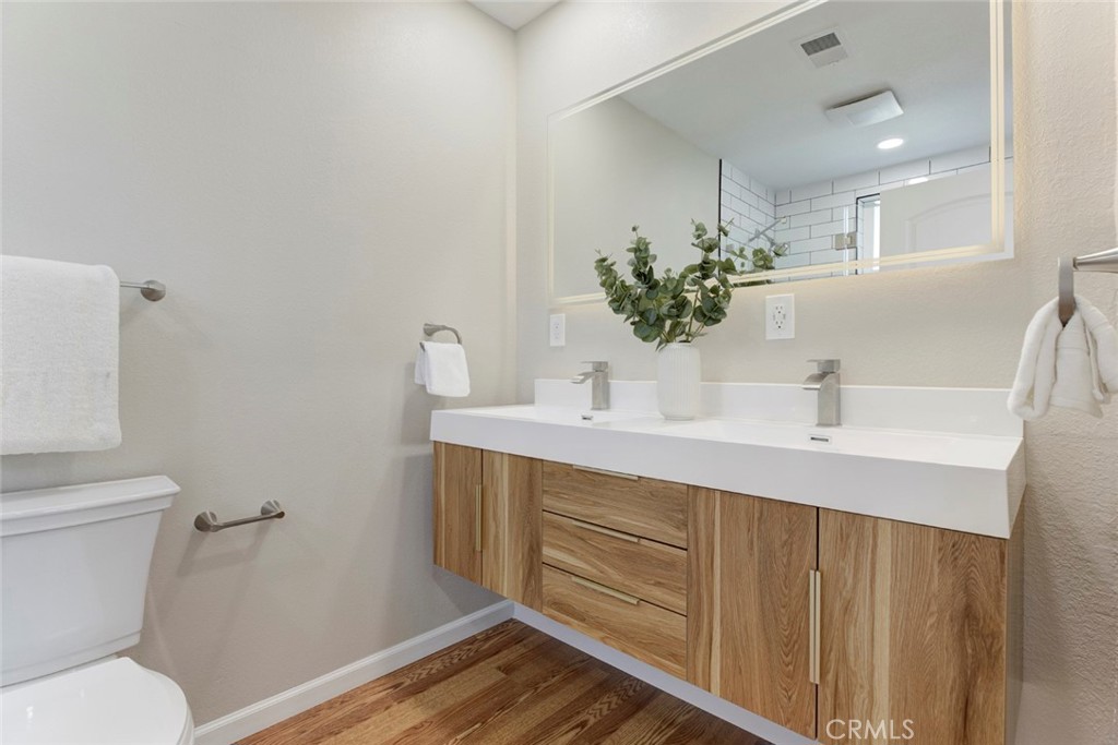 6413 Jamieson Property Photo 19