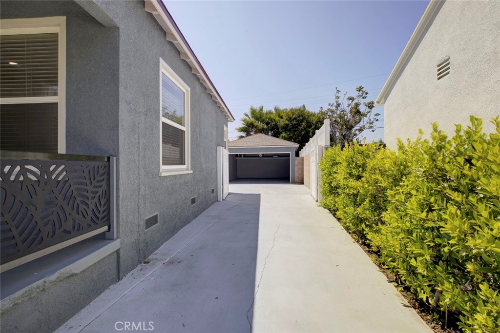 6413 Jamieson Property Photo 30