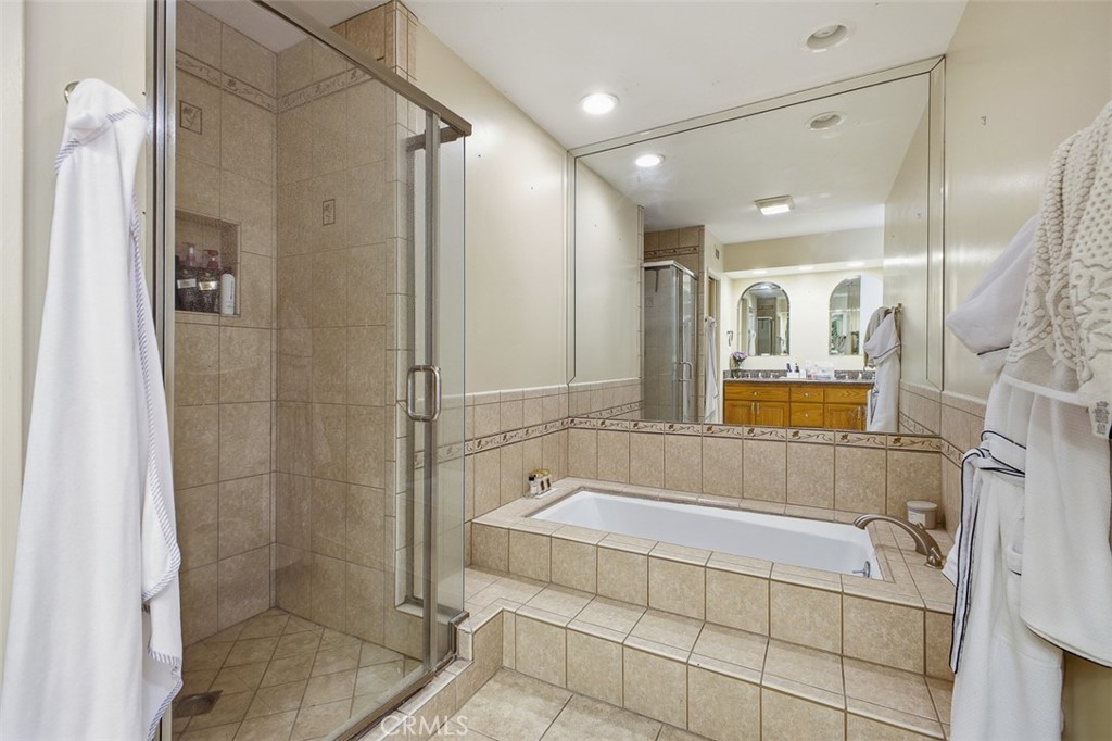 5305 White Oak Avenue D Property Photo 23